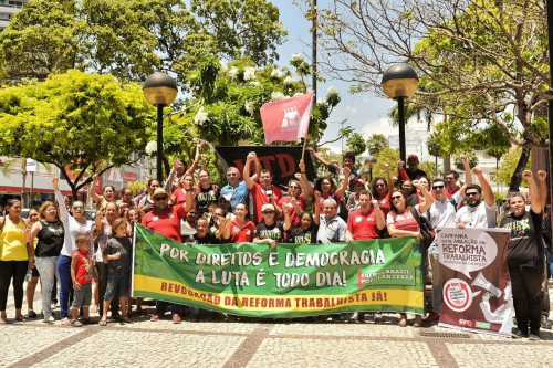 Tribuna Livre e Panfletagem na Pra