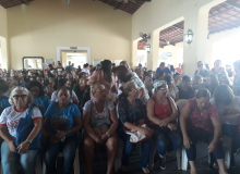 Assembleia dos Professores de Caucaia mantém greve