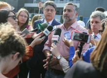 Câmara pede ao STF para anular decisão de juíza que proibiu visita a Lula