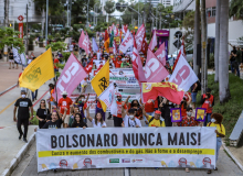 Fortaleza: 10 mil pessoas participam de protesto contra carestia, fome e desemprego